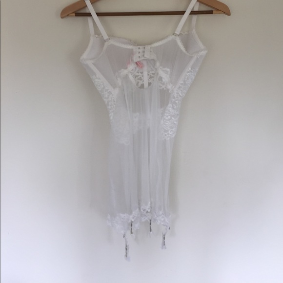 Victoria Secret White Corset - Picture 2 of 3